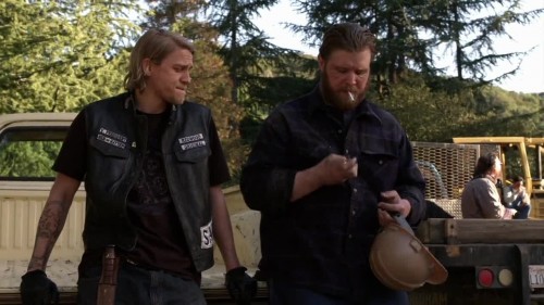 Sons.of.Anarchy.S01E01.UNSOLOCLIC.INFO3