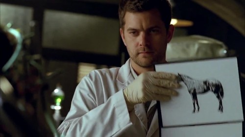 Fringe.S01E03.UNSOLOCLIC.INFO6