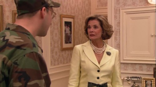 Arrested.Development.S02E10.UNSOLOCLIC.INFO1